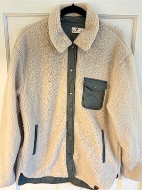 LIV Outdoor Sherpa Fleece Snap Jacket Ivory Blue Large Teddy Coat